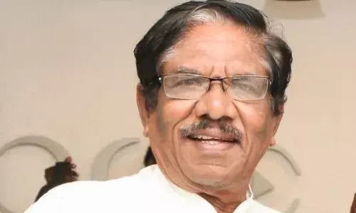 தனுஷ் தங்க மகனாம் : இயக்குனர் பாரதிராஜா தனுஷுக்கு பிறந்தநாள் வாழ்த்து