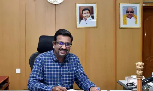 மானியத்தில் உழவு இயந்திரங்கள்: விவசாயிகள் பயன் அடைய ஆட்சியர் வேண்டுகோள்