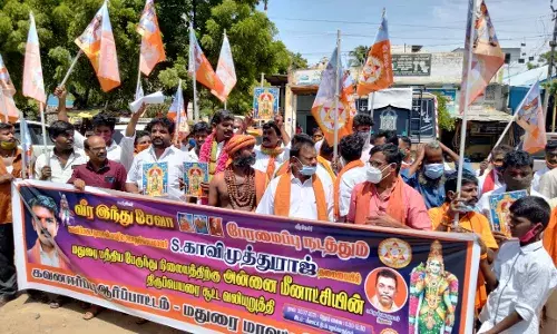 மதுரை பெரியார் பஸ்நிலையத்துக்கு மீனாட்சி பெயர்: இந்து இயக்கங்கள் கோரிக்கை மதுரை பெரியார் பஸ்நிலையத்துக்கு மீனாட்சி பெயர்: இந்து இயக்கங்கள் கோரிக்கை