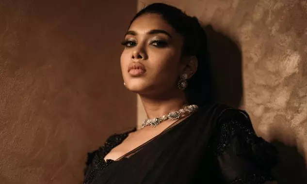 சார்பட்டா பரம்பரை படம் - மகிழ்ச்சியில் திளைக்கும் மாரியம்மா துஷாரா விஜயன் சார்பட்டா பரம்பரை படம் - மகிழ்ச்சியில் திளைக்கும் மாரியம்மா துஷாரா விஜயன்