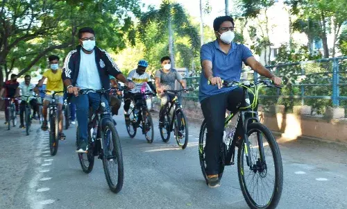 நீர்வாழினங்கள் பாதுகாப்பது பற்றிய விழிப்புணர்வு சைக்கிள் பேரணி