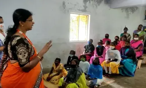 குன்னூர்: மாதவிடாய் குறித்து பெண்களுக்கு விழிப்புணர்வு நிகழ்ச்சி