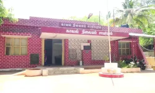தூத்துக்குடி அருகே சாயர்புரத்தில் டைப்ரைட்டிங் பயிற்சிக்கு சென்ற மாணவி மாயம் தூத்துக்குடி அருகே சாயர்புரத்தில் டைப்ரைட்டிங் பயிற்சிக்கு சென்ற மாணவி மாயம்