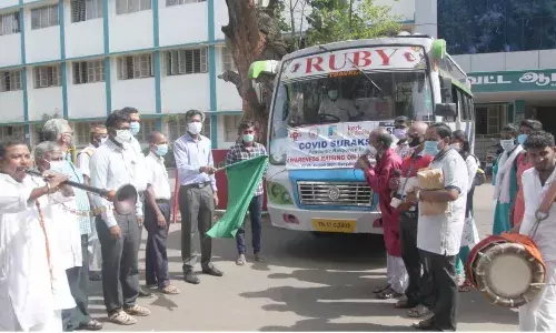 கிராமிய கலை நிகழ்ச்சிகளுடன் கொரோனா விழிப்புணர்வு - பொதுமக்களை கவர்ந்தது