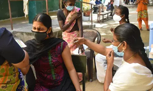 ஈரோடு,கோபிச்செட்டிபாளையம் சுற்றுவட்டார பகுதிகளில்  தடுப்பூசி போடும் இடங்கள்