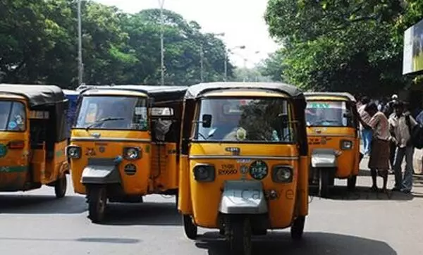 சென்னையில் ஷேர் ஆட்டோ கட்டணம் 60 சதவீதம் உயர்வு சென்னையில் ஷேர் ஆட்டோ கட்டணம் 60 சதவீதம் உயர்வு