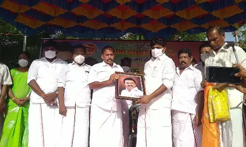 இராமநாதபுரத்தில் பல்வேறு மாற்று கட்சியினர் திமுகவில் இணைந்தனர் இராமநாதபுரத்தில் பல்வேறு மாற்று கட்சியினர் திமுகவில் இணைந்தனர்