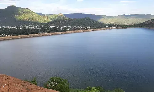 மேட்டூர் அணையின் நீர்மட்டம் தொடர்ந்து சரிவு; 77.26 அடியாக குறைவு