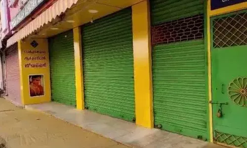 கொரோனா பரவலை கட்டுப்படுத்த 33 இடங்களில் 5 ஆயிரம் கடைகள் அடைப்பு