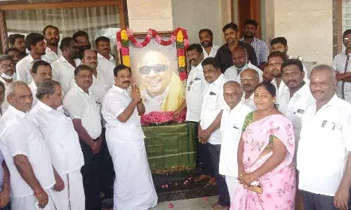 நாமக்கல்லில் முன்னாள் முதல்வர் கருணாநிதி நினைவு தினம், முன்னாள் மத்திய அமைச்சர் அஞ்சலி