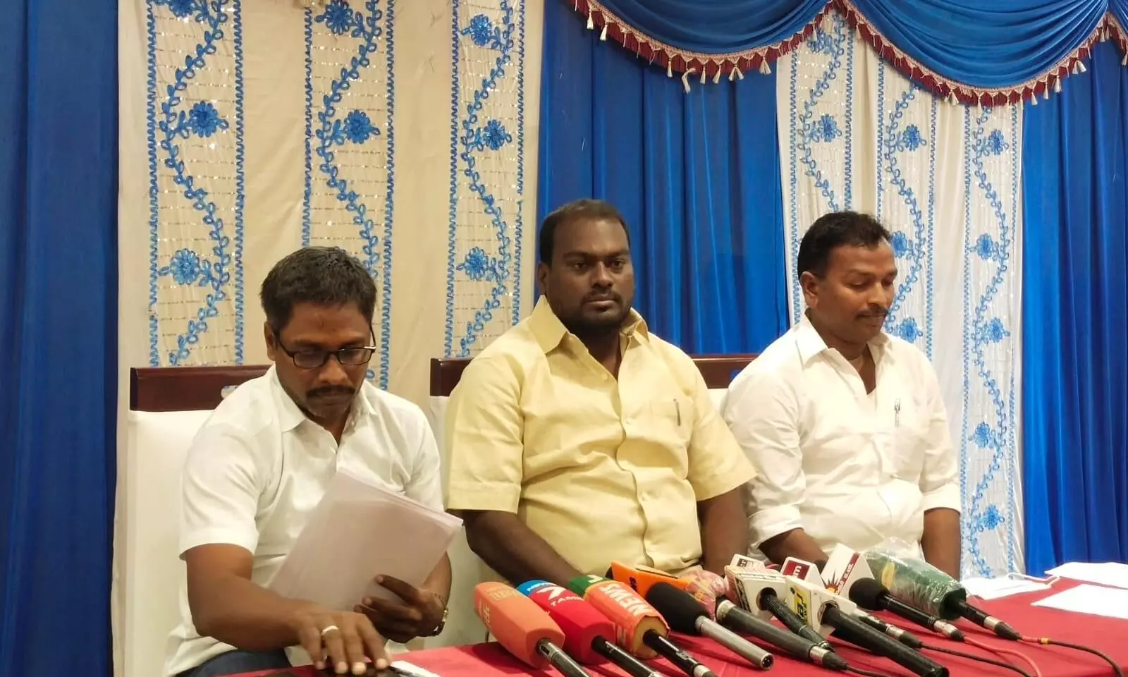 நீலகிரி: பர்ன்புட் ஏரி ஆக்கிரமிப்புகளை அகற்ற பண்பாட்டு மக்கள் தொடர்பகம் வலியுறுத்தல் நீலகிரி: பர்ன்புட் ஏரி ஆக்கிரமிப்புகளை அகற்ற பண்பாட்டு மக்கள் தொடர்பகம் வலியுறுத்தல்