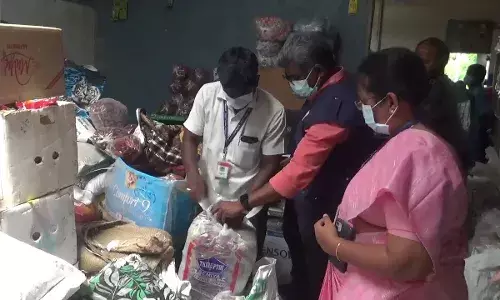 காலாவதியான உணவு பொருட்கள் கல்யாண மண்டபத்தில் வைத்து விற்பனை