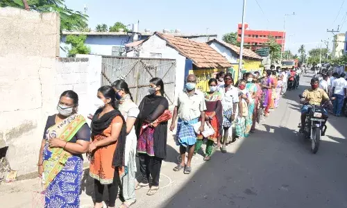 ஈரோடு கோபிச்செட்டிபாளையம் சுற்றுவட்டார பகுதிகளில்  தடுப்பூசி போடும் இடங்கள்