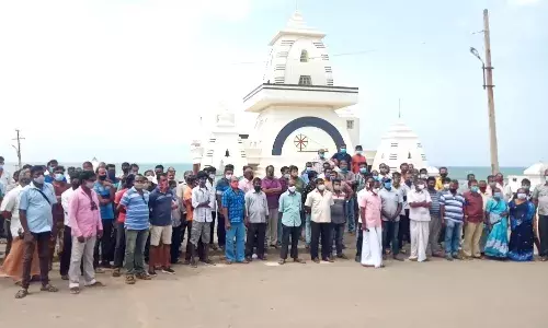 வட்டிக்கு வாங்கி வாடகை செலுத்தும் அவலம்: குமரியில் வியாபாரிகள் வேதனை