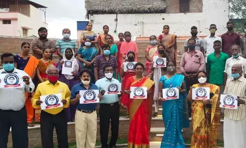 பாளையங்காேட்டை அரசு அருங்காட்சியகத்தில் பாரதி நினைவு நூற்றாண்டு லோகோ வெளியீடு