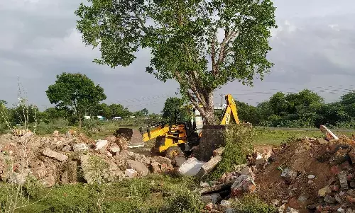 மனு அளித்த  கிராம மக்களுக்கு  ஆரம்ப சுகாதார நிலையம் அமைக்கப்படுகிறது
