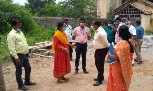 வாணியம்பாடியில் குப்பை  கொட்டினால் ரூ50 ஆயிரம் அபராதம்  கலெக்டர் அதிரடி வாணியம்பாடியில் குப்பை  கொட்டினால் ரூ50 ஆயிரம் அபராதம்  கலெக்டர் அதிரடி