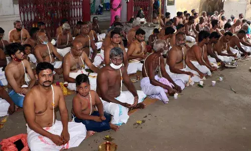 இன்று ஆவணி அவிட்டம்: கும்பகோணத்தில் பல்வேறு கோவில்களில் நடைபெற்றது