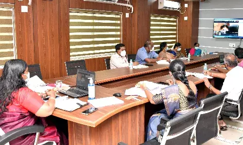 நாமக்கல் மாவட்டத்தில் வீடியோ கான்பரன்சிங் மூலம் மக்கள் குறைதீர் கூட்டம்