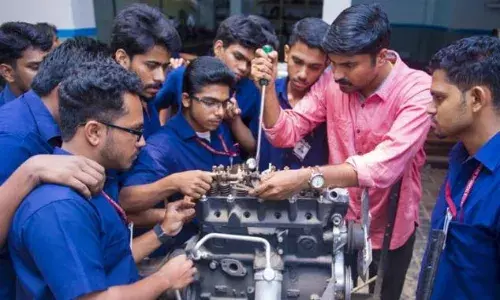 அரசு தொழிற் பயிற்சி நிலையங்களில் மாணவர்கள் நேரடி சேர்க்கை அறிவிப்பு