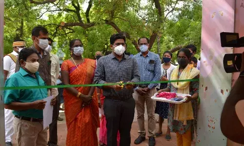 அரசு அருங்காட்சியகத்தில் சுதந்திர தின புகைப்படக் காண்காட்சி: ஆட்சியர் திறப்பு