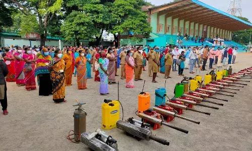சேலத்தில் சுகாதார பணியாளர்களுக்கான விழிப்புணர்வு நிகழ்ச்சி
