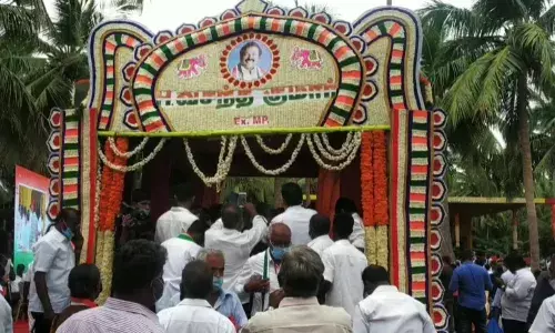 வசந்தகுமார் நினைவு மணிமண்டபம்:காங். மாநில தலைவர் திறந்து வைத்தார்