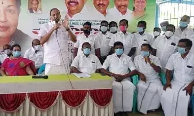 வெண்ணந்தூர் ஒன்றிய அதிமுக சார்பில்  உள்ளாட்சி தேர்தல் ஆலோசனைக் கூட்டம்