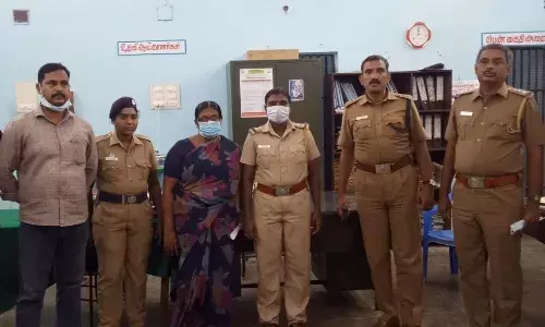 நெல்லை அருகே 12 ஆண்டுகளாக தலைமறைவாக இருந்த விசாரணை பெண் கைதி கைது
