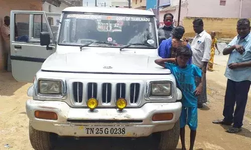 ஆம்பூர் கூலித் தொழிலாளி பெயரில் இரு கம்பெனிகள்; வணிக வரித்துறையினர் விசாரணை