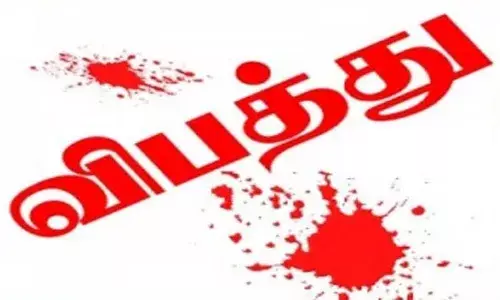 கலசபாக்கம் அருகே பைக் மீது கார் மோதியதில் மூவர் பலி