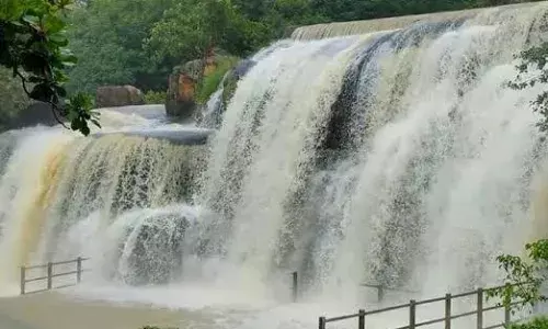 திற்பரப்பு அருவியில் இரண்டாவது நாளாக வெள்ளப்பெருக்கு