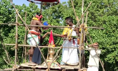 மயிலாடுதுறை: முத்தூர் பிடாரி அம்மன் கோயிலில் அஷ்டபந்தன கும்பாபிஷேகம்