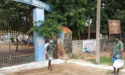 அரசு பள்ளியில் பயிற்சிக்கு வந்த ஆசிரியைக்கு கொரோனா: பள்ளி தற்காலிகமாக மூடல்