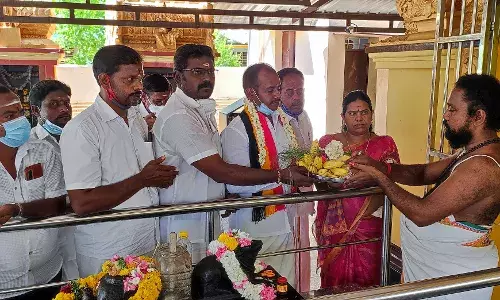 விஜயகாந்த் பூரண நலம் பெற வேண்டி தேமுதிகவினர் சிறப்பு அபிஷேக பூஜை