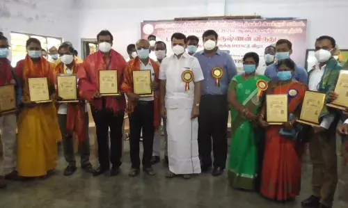 ஒரு லட்சம் விவசாயிகளுக்கு இலவச மின் இணைப்பு: நெல்லையில் நாளை ஆய்வுக் கூட்டம்