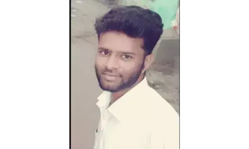மது போதையில் வாய்க்காலில் தவறி விழுந்த தொழிலாளி  உயிரிழப்பு