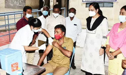 காஞ்சிபுரம் மாவட்டத்தில் இன்று 60 ஆயிரம் பேர் தடுப்பூசி செலுத்தி கொண்டனர்