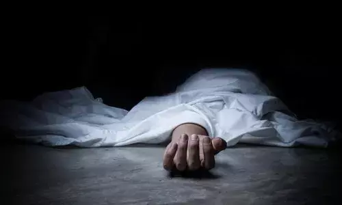 பல்லடம் அருகே மாடியில் இருந்து தவறி விழுந்து தொழிலாளி பலி