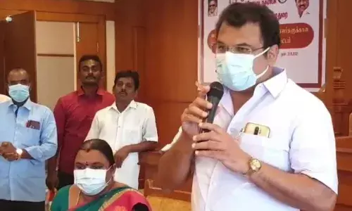 தடுப்பூசி குறித்த தயக்கம் மக்களிடம் இப்போது இல்லை:  எம்.பி.அப்துல்லா