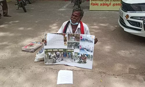 அனுபவ பாத்தியதை பட்டா கேட்டு கலெக்டர் அலுவலகம் முன்பு தர்ணா