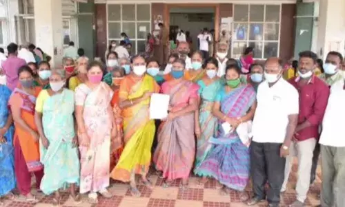 திருப்பூர்: டாஸ்மாக் கடையை அகற்றக்கோரி பொதுமக்கள் கோரிக்கை