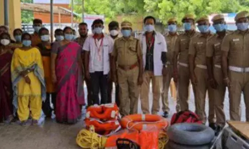 தாராபுரம் தீயணைப்பு சார்பில் மழைக்கால பாதுகாப்பு ஒத்திகை
