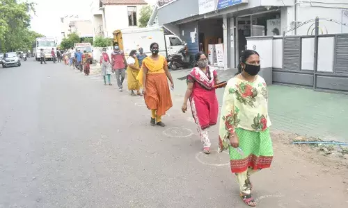 இன்று மொடக்குறிச்சி சுற்றுவட்டார பகுதிகளில் தடுப்பூசி போடும் இடங்கள் இன்று மொடக்குறிச்சி சுற்றுவட்டார பகுதிகளில் தடுப்பூசி போடும் இடங்கள்