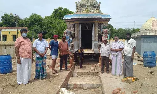 பாபநாசம் அருகே ஜாக்கி மூலம் இடமாற்றம் செய்யப்பட்ட கோயில்