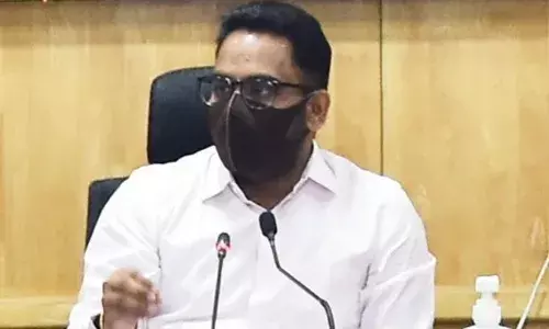 கொத்தடிமை தொழிலாளர் முறை குறித்த புகாருக்கு இலவச தொலைபேசி  எண் அறிவிப்பு