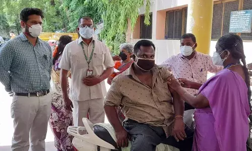 ஈரோடு சத்தியமங்கலம் சுற்றுவட்டார பகுதிகளில்  தடுப்பூசி போடும் இடங்கள்