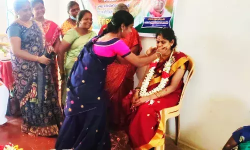 குமாரபாளையத்தில்  கர்ப்பிணிகளுக்கு  பா.ஜ.க சார்பில்  சீர்வரிசை