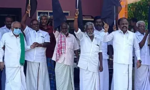 கலசபாக்கத்தில் திமுகவினர் ஆர்ப்பாட்டம்