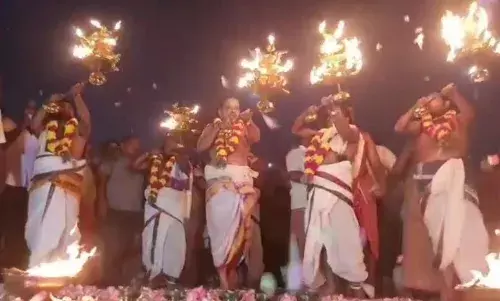 குமரியில் முதன்முறையாக நடந்த மஹா சமுத்திர தீர்த்த ஆரத்தி